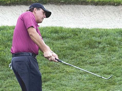 Celebrities with Arthritis: Phil Mickelson’s Story .